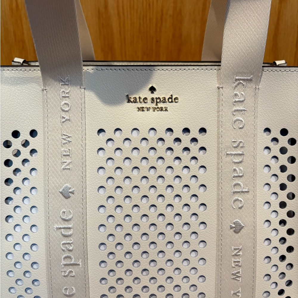 Kate Spade NWT Kip Perforated Leather Tote in Meringue Cream - Picture 4 of 11